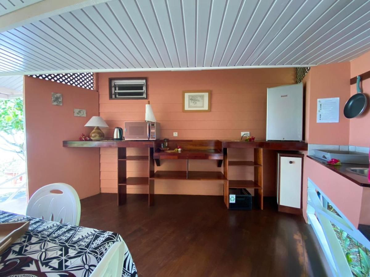 Bora Bora Holiday'S Lodge Экстерьер фото